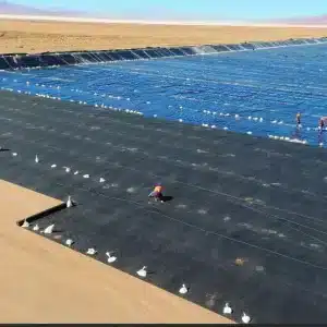 Proyectos de lagos salados y estanques de salmuera-Productos aplicados-Geomembrana, geotextil