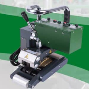 düzenli̇ depolama sahasinda hdpe geomembran kaynak maki̇nesi̇